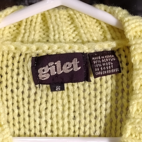 Yellow Cable Knit Sweater - Picture 3 of 4